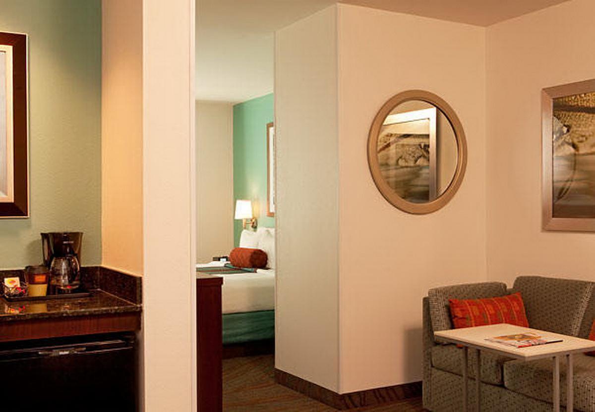 فندق أجنحة سبرينج هيل تاريتاون وينشستر كاونتي المظهر الخارجي الصورة